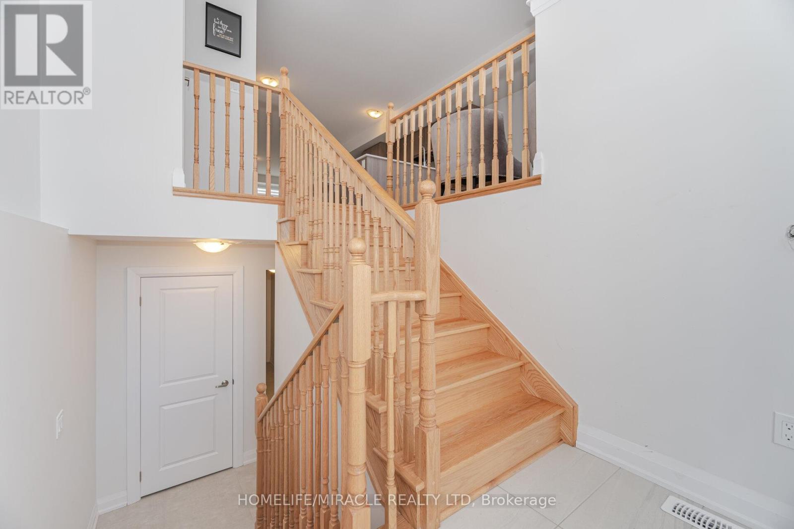 151 Seguin Street, Richmond Hill, Ontario  L4E 2Y9 - Photo 31 - N12493270