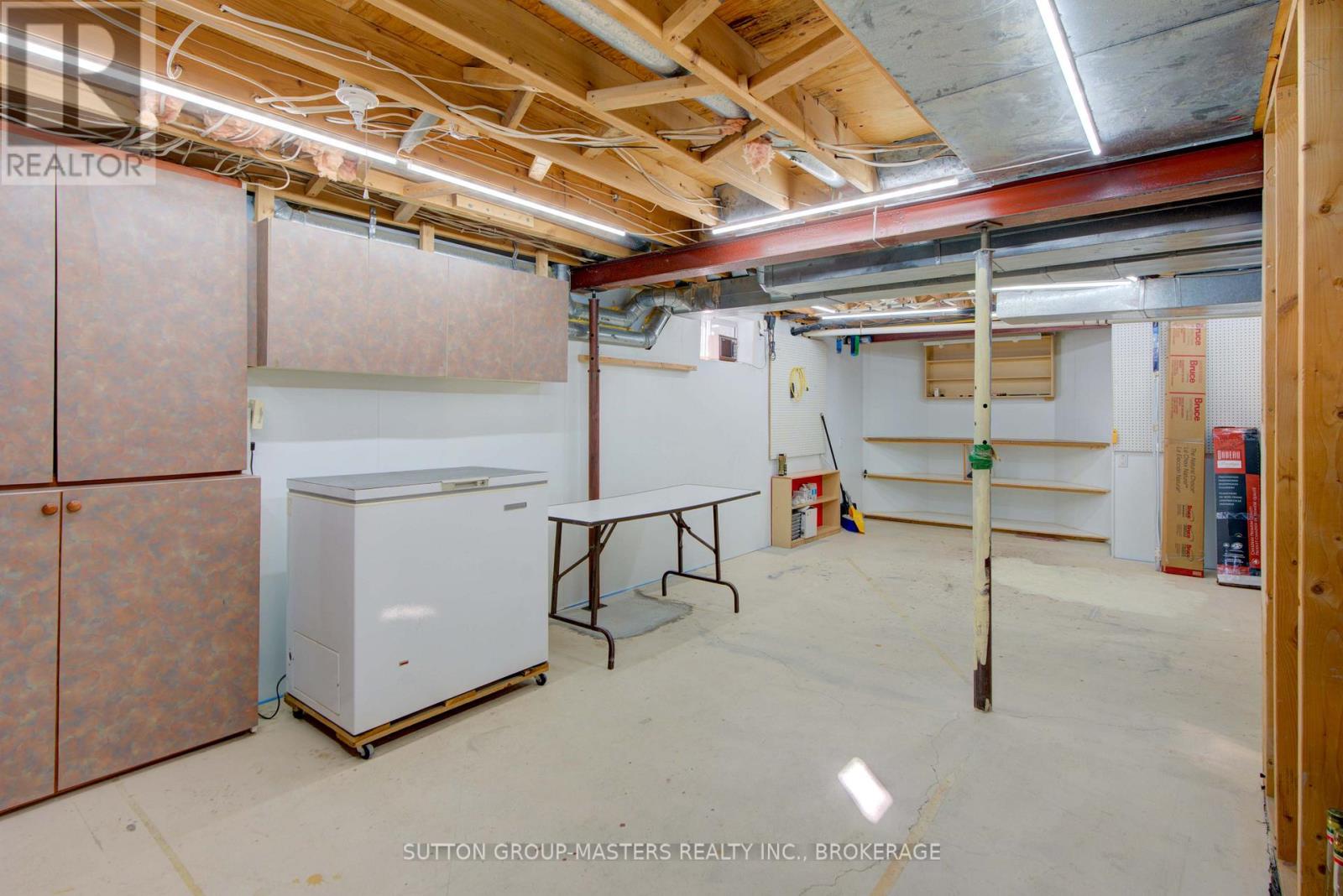 8 Hawley Court, Loyalist (Bath), Ontario  K0H 1G0 - Photo 35 - X12503280