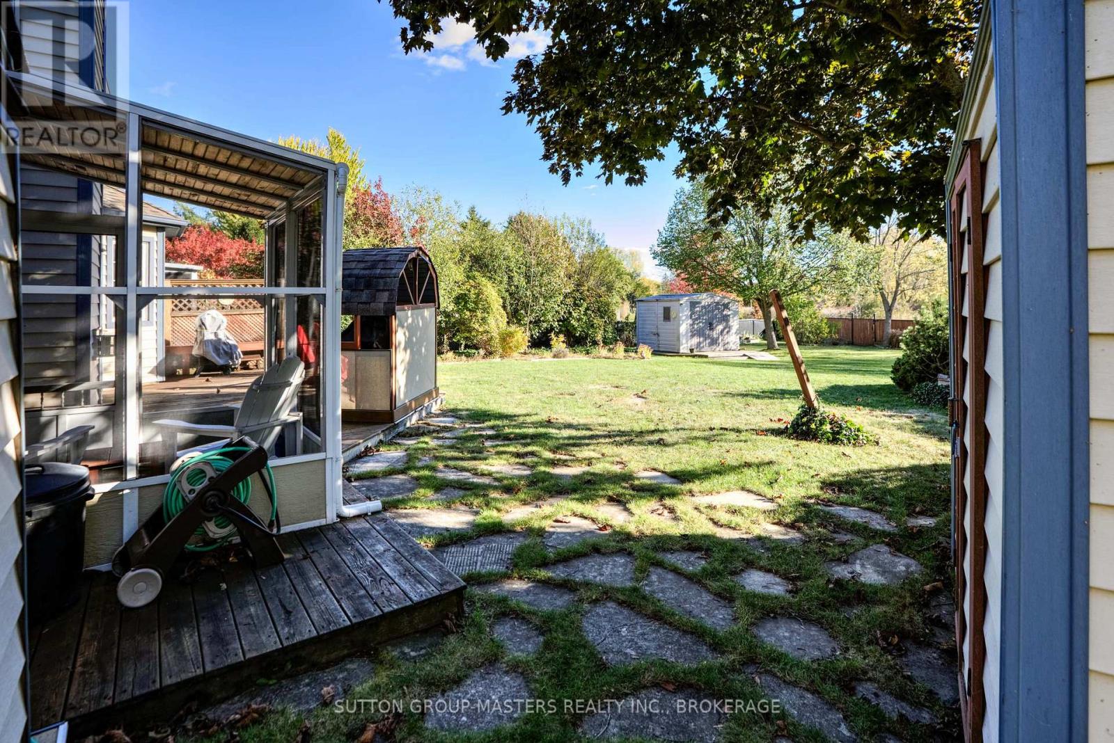 8 Hawley Court, Loyalist (Bath), Ontario  K0H 1G0 - Photo 40 - X12503280