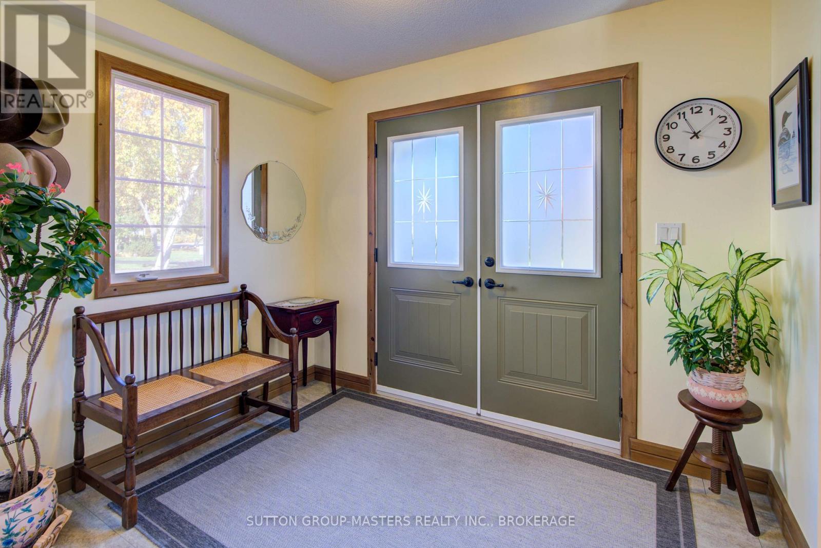 8 Hawley Court, Loyalist (Bath), Ontario  K0H 1G0 - Photo 7 - X12503280