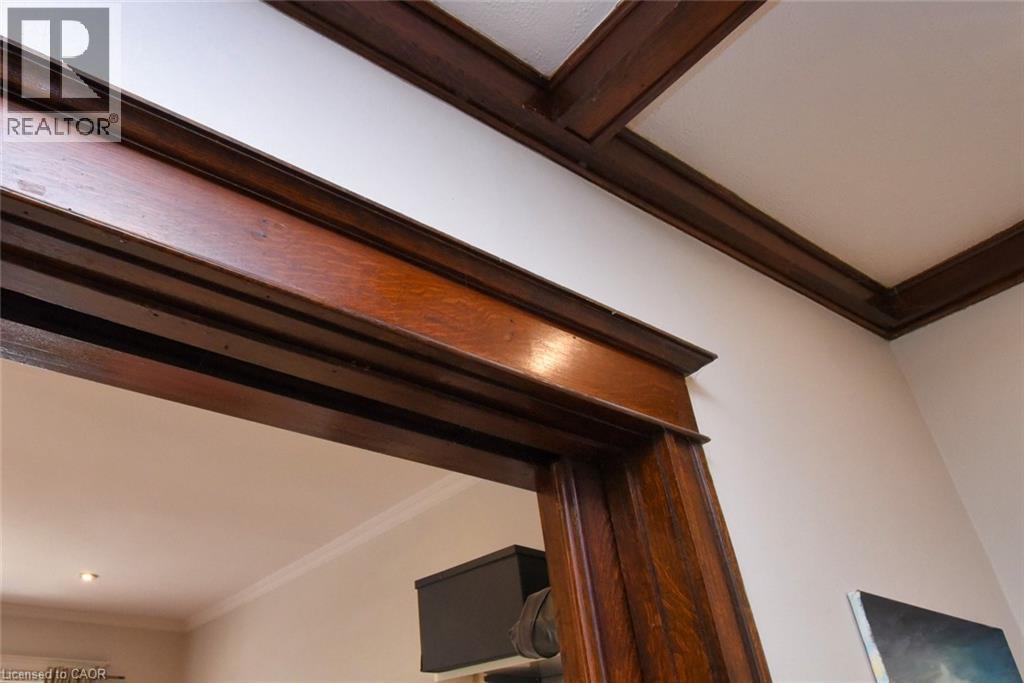 217 Caroline Street S, Hamilton, Ontario  L8P 3L5 - Photo 5 - 40770094