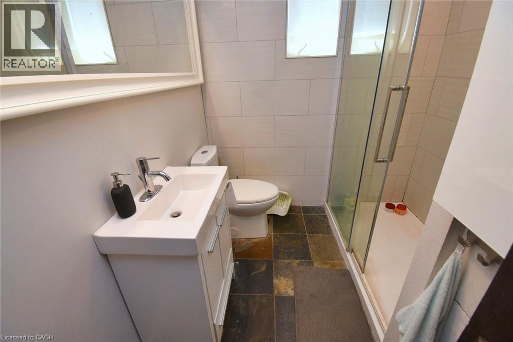 217 Caroline Street S, Hamilton, Ontario  L8P 3L5 - Photo 17 - 40770094