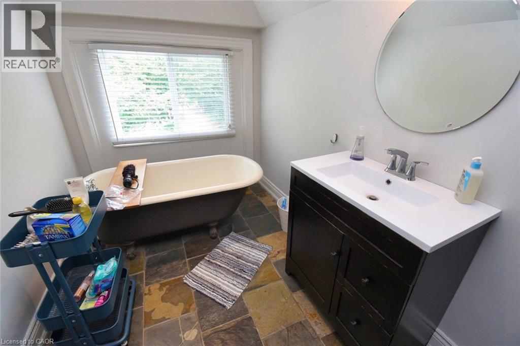 217 Caroline Street S, Hamilton, Ontario  L8P 3L5 - Photo 23 - 40770094