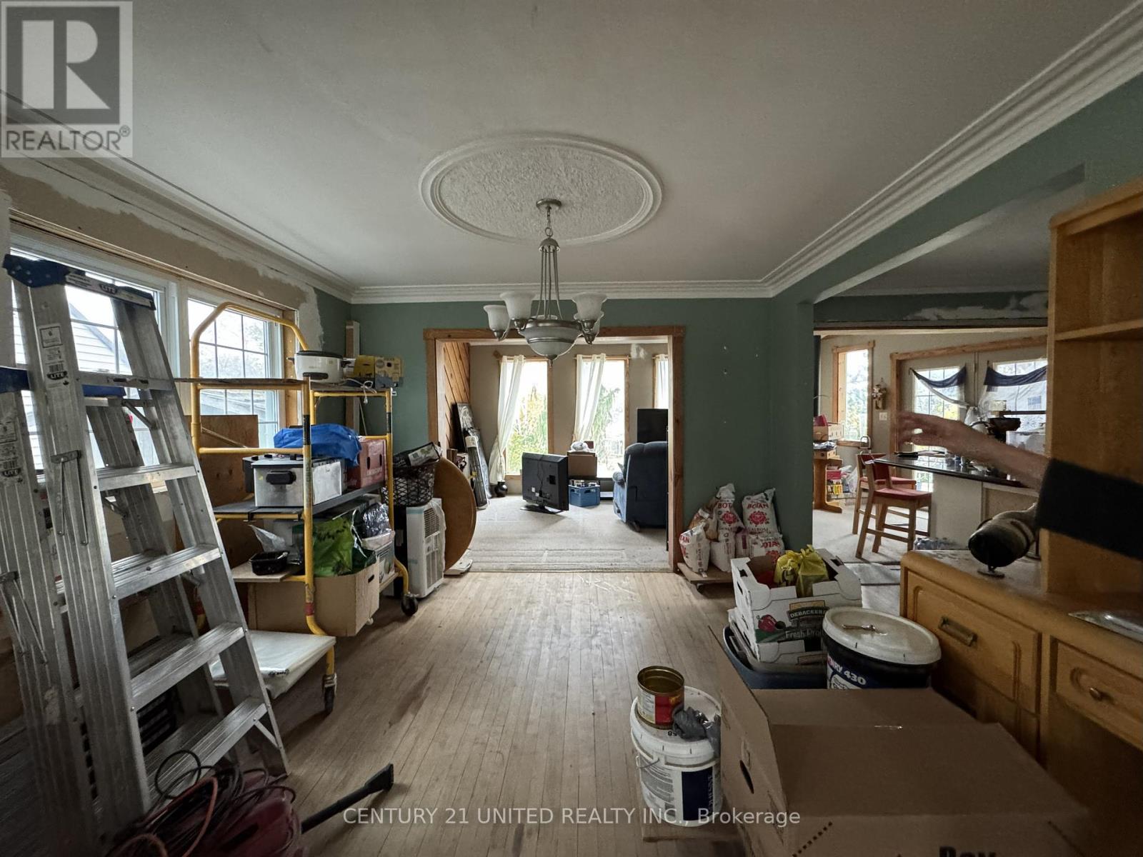 811 Morphet Avenue, Peterborough, Ontario K9J 2X7 - Photo 10 - X12503490