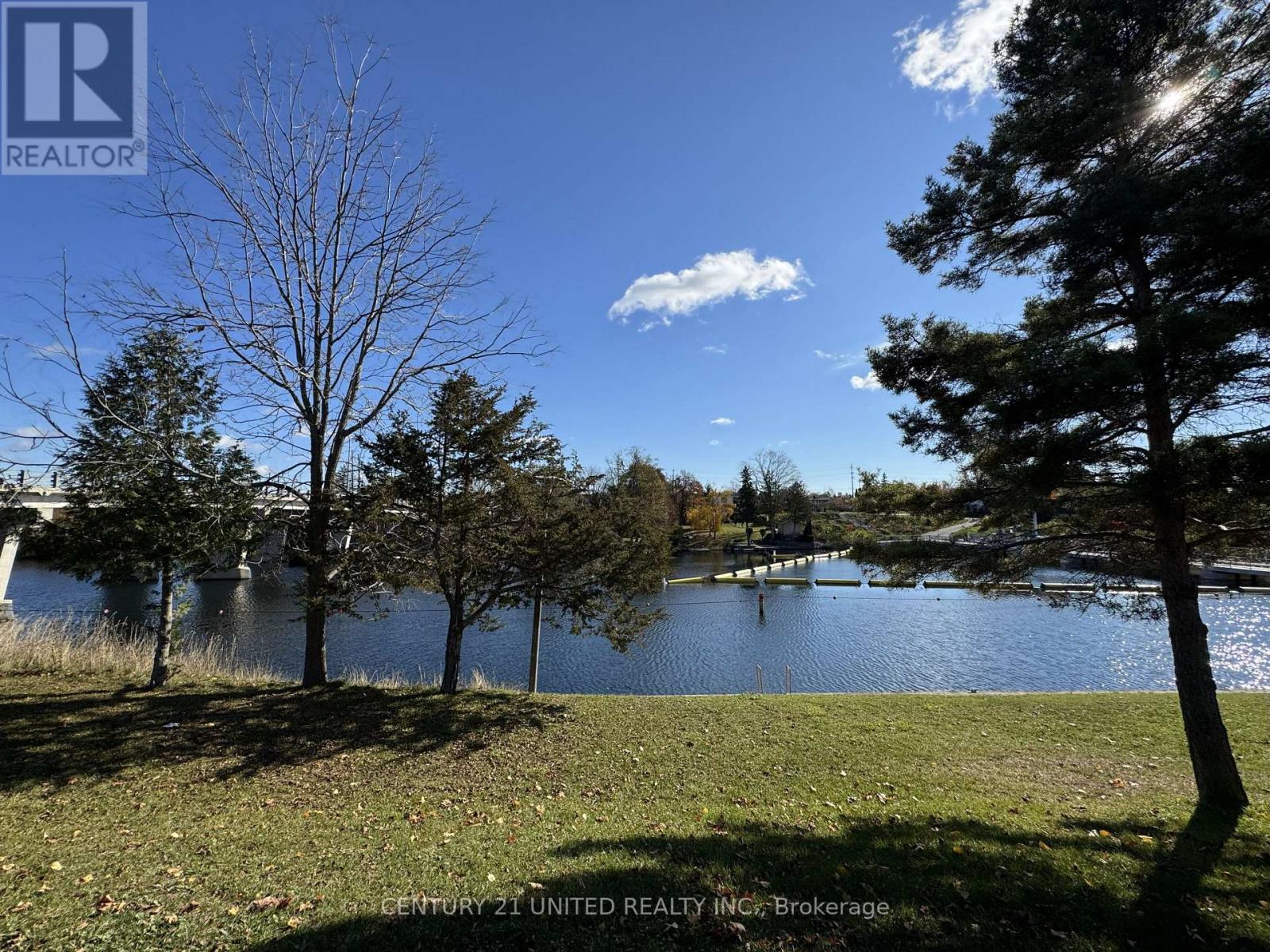 811 Morphet Avenue, Peterborough, Ontario K9J 2X7 - Photo 3 - X12503490