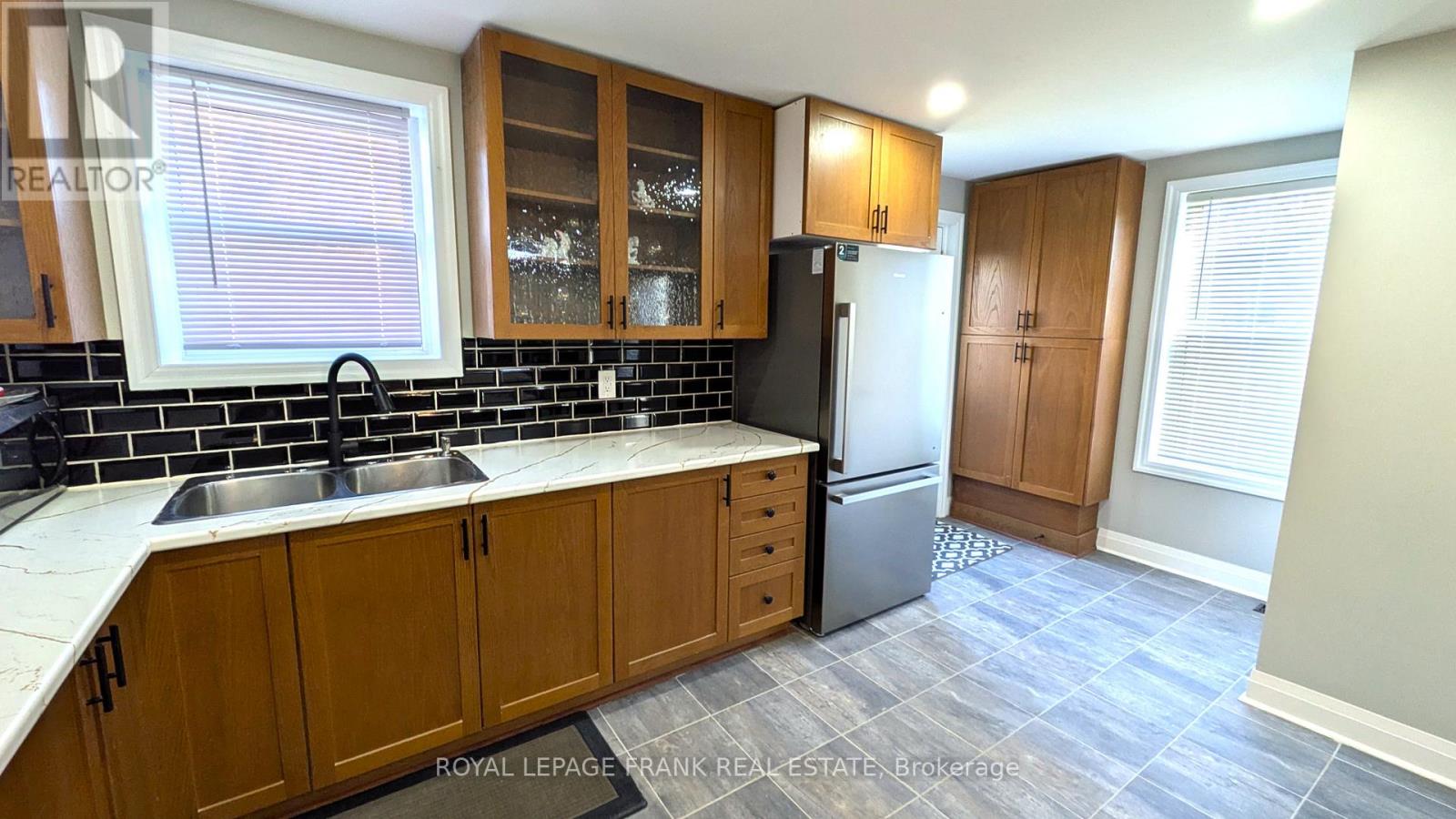 23 N Hastings Avenue, Marmora And Lake, Ontario K0K 2M0 - Photo 4 - X12503550