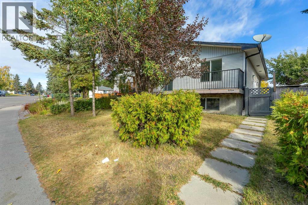 5204 Marbank Drive Ne, Calgary, Alberta  T2A 4H4 - Photo 2 - A2262845