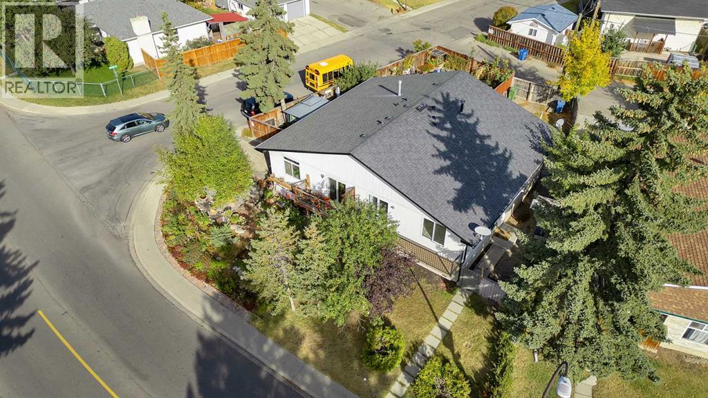 5204 Marbank Drive Ne, Calgary, Alberta  T2A 4H4 - Photo 1 - A2262845