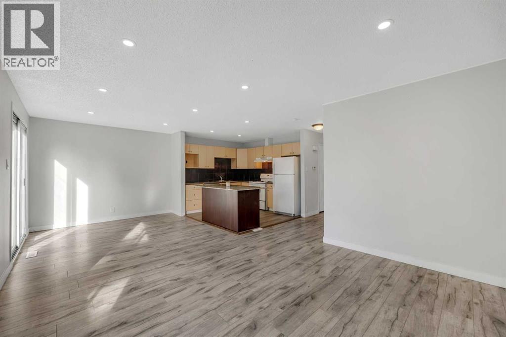 5204 Marbank Drive Ne, Calgary, Alberta  T2A 4H4 - Photo 8 - A2262845