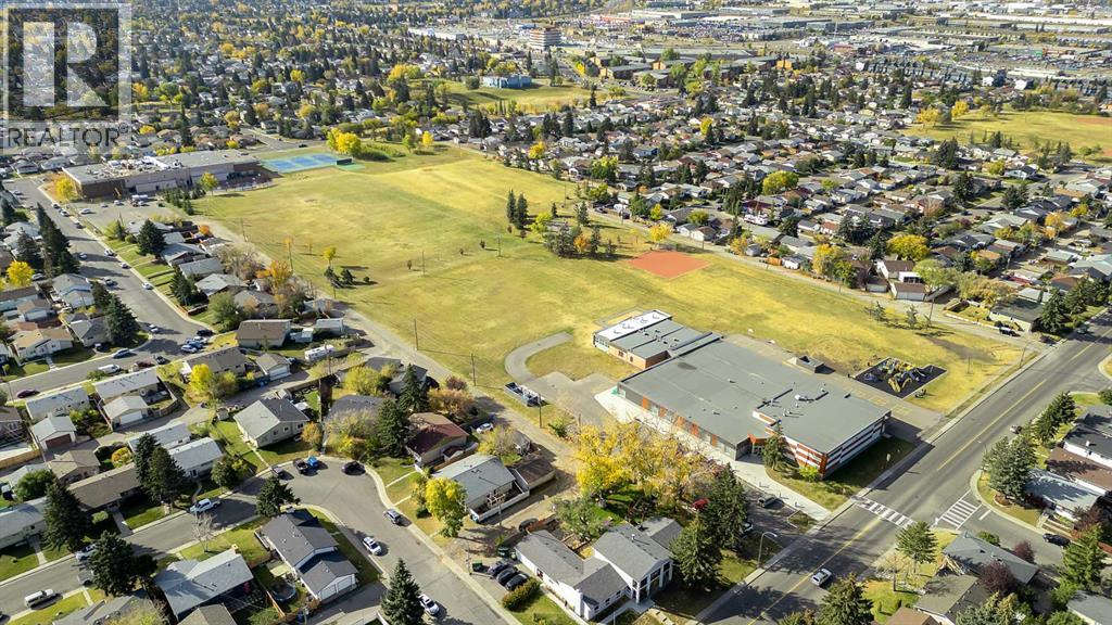 5204 Marbank Drive Ne, Calgary, Alberta  T2A 4H4 - Photo 48 - A2262845