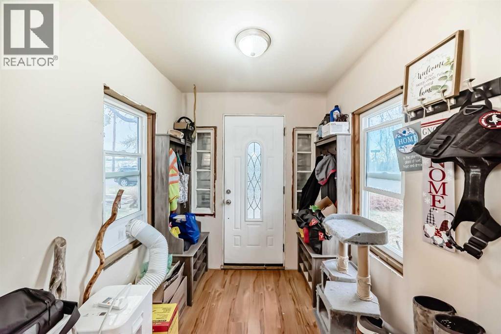 427 4 Avenue Se, High River, Alberta  T1V 1H8 - Photo 3 - A2265897