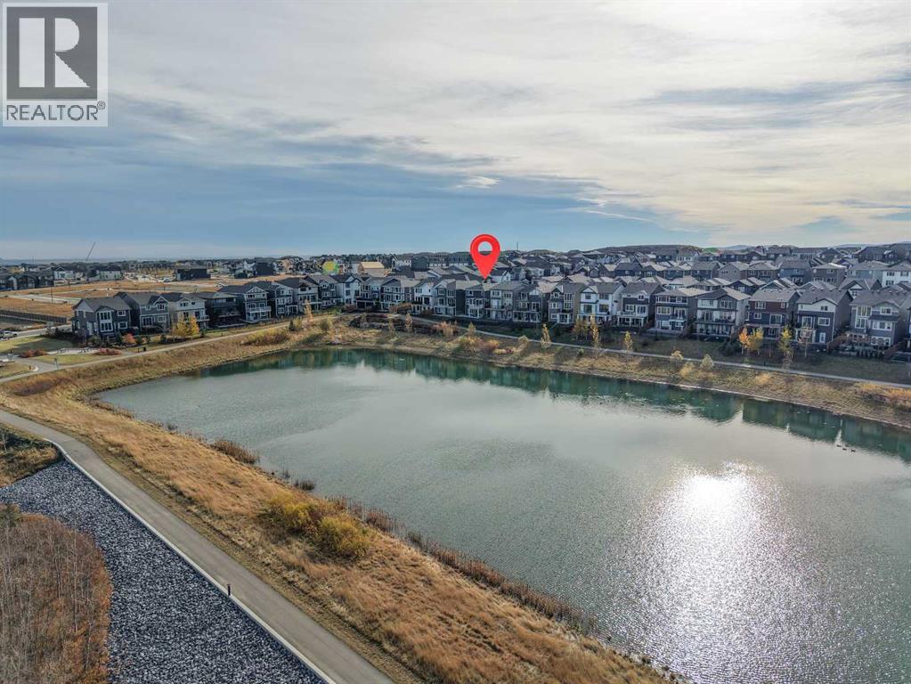 834 Alpine Drive Sw, Calgary, Alberta  T2Y 0S4 - Photo 3 - A2266361