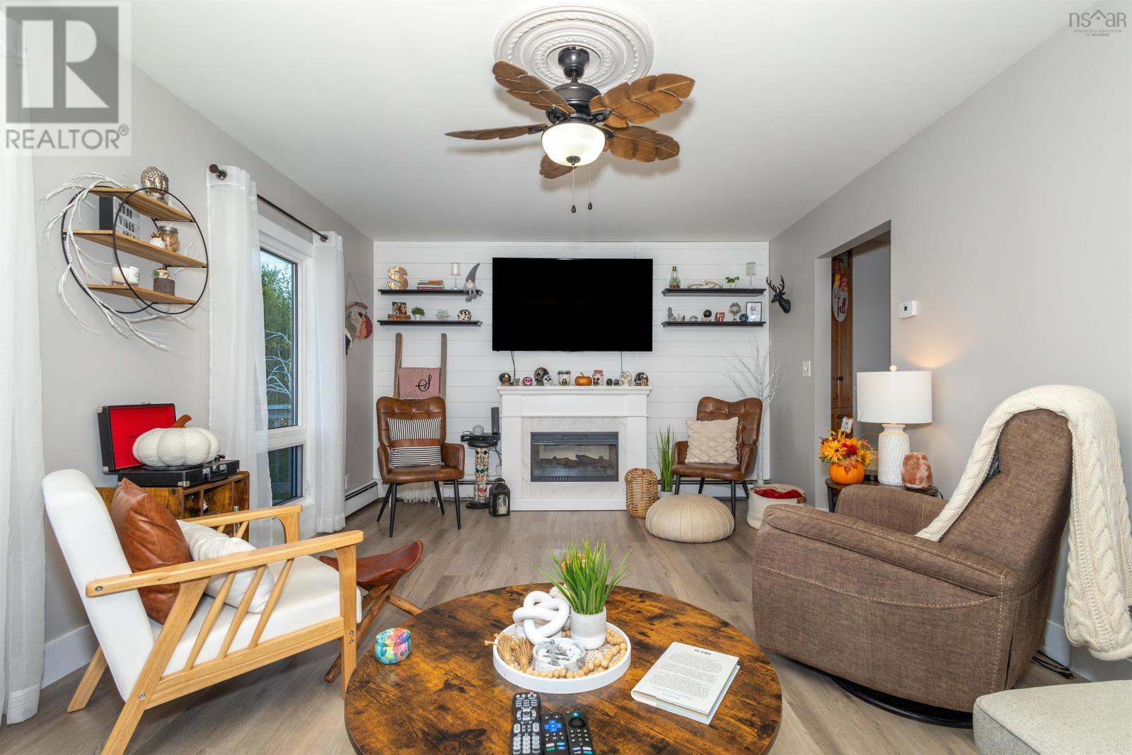 657 George Street, New Waterford, Nova Scotia  B1H 4E7 - Photo 11 - 202525339