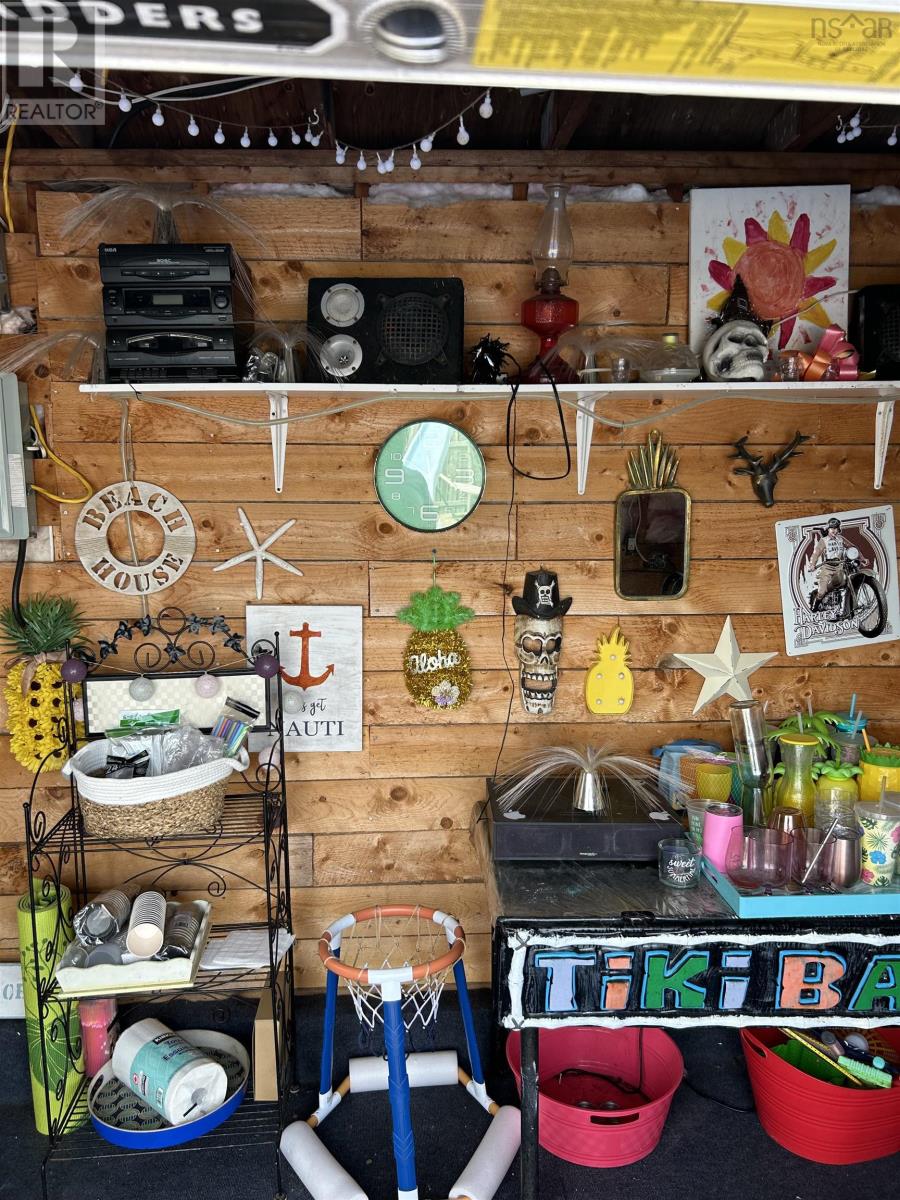 657 George Street, New Waterford, Nova Scotia  B1H 4E7 - Photo 36 - 202525339