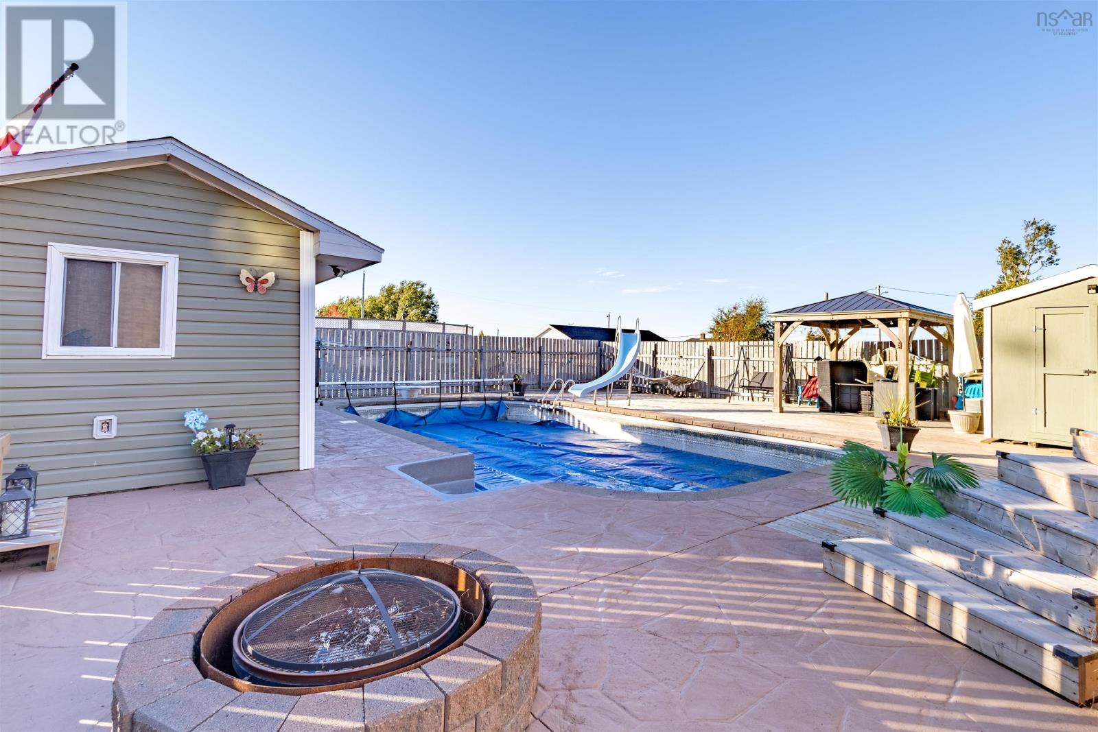 657 George Street, New Waterford, Nova Scotia  B1H 4E7 - Photo 38 - 202525339