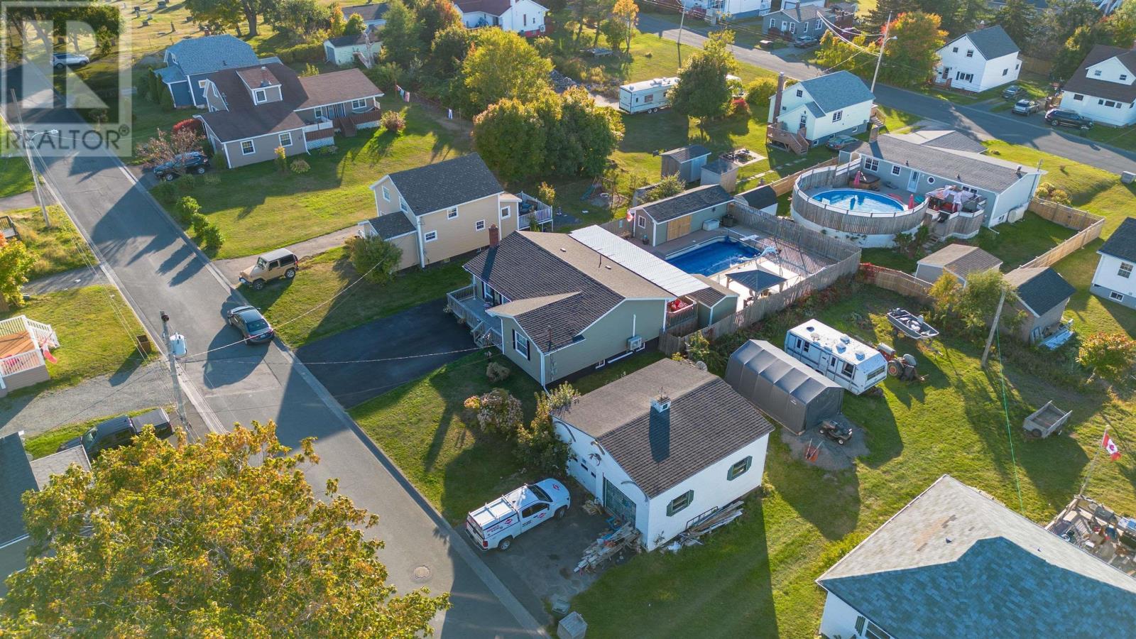 657 George Street, New Waterford, Nova Scotia  B1H 4E7 - Photo 6 - 202525339