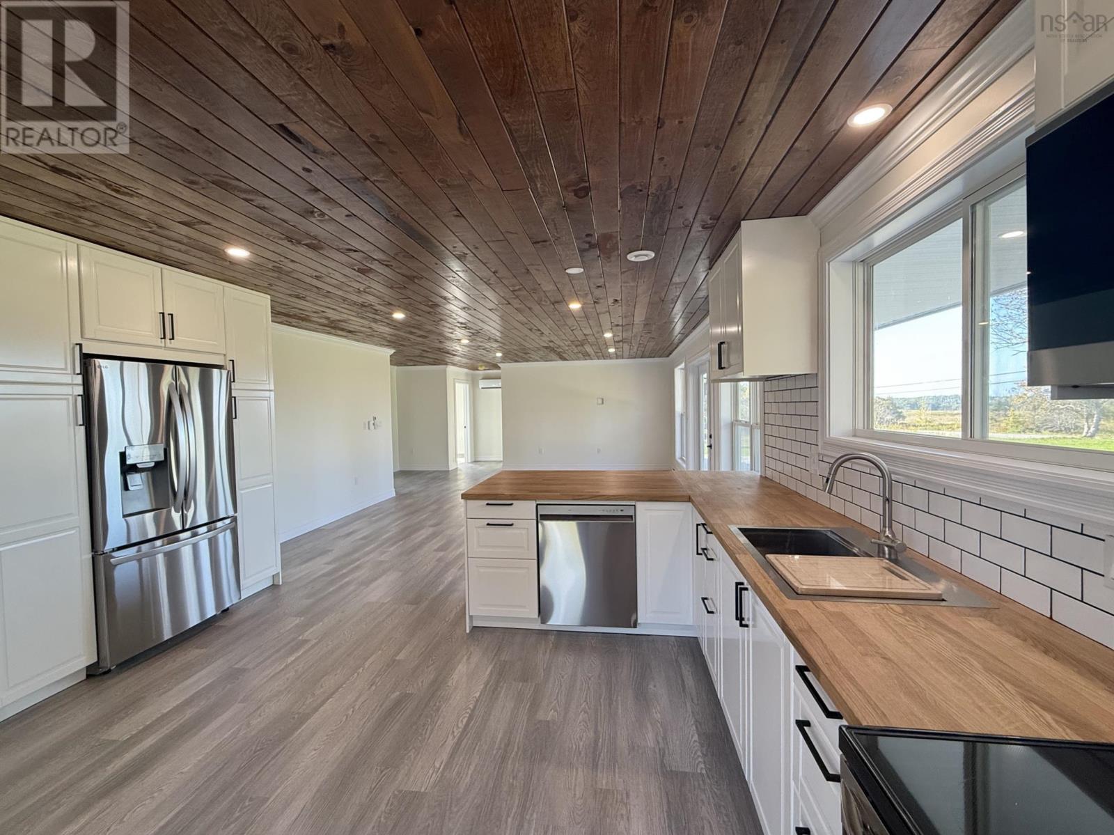 1280 1 Highway, Wellington, Nova Scotia  B5A 5A5 - Photo 7 - 202525404