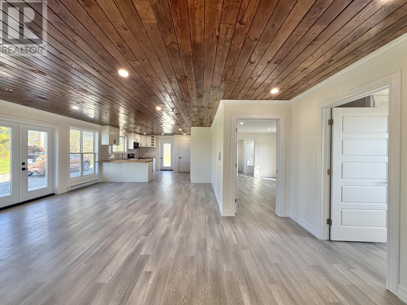 1280 1 Highway, Wellington, Nova Scotia  B5A 5A5 - Photo 10 - 202525404