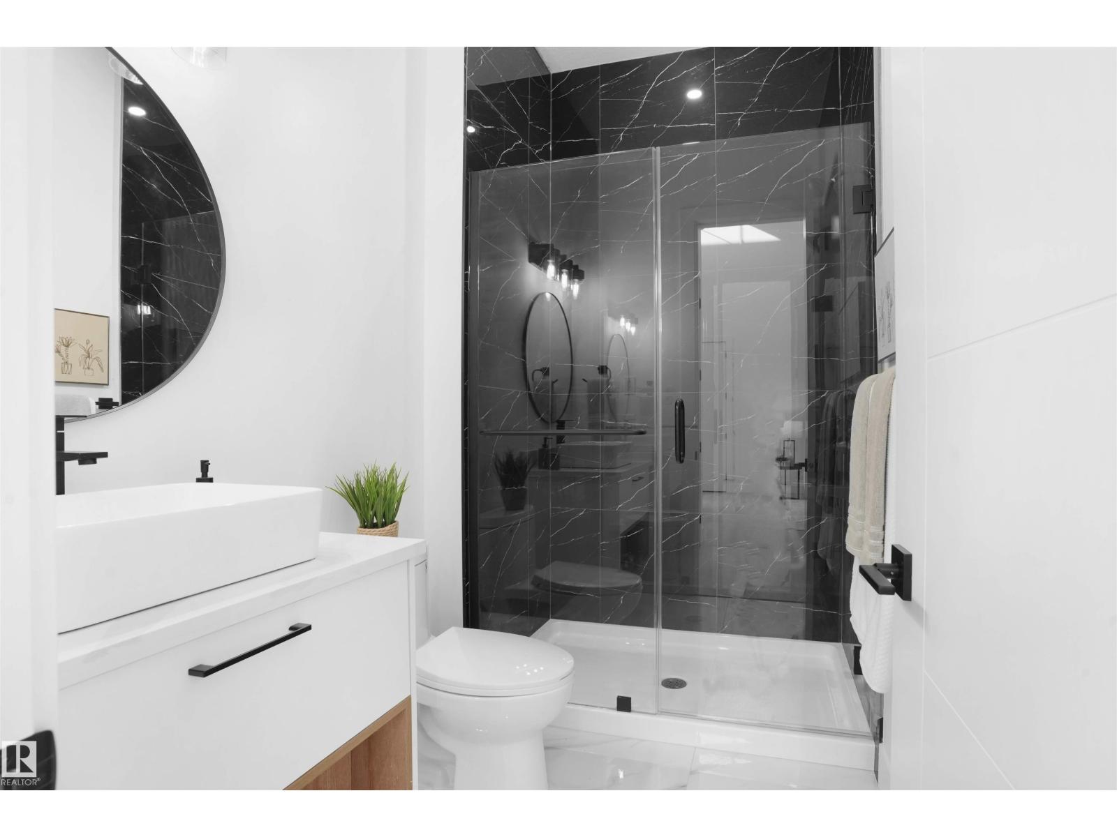 1160 Gyrfalcon Cr Nw, Edmonton, Alberta  T5S 0S1 - Photo 14 - E4464537