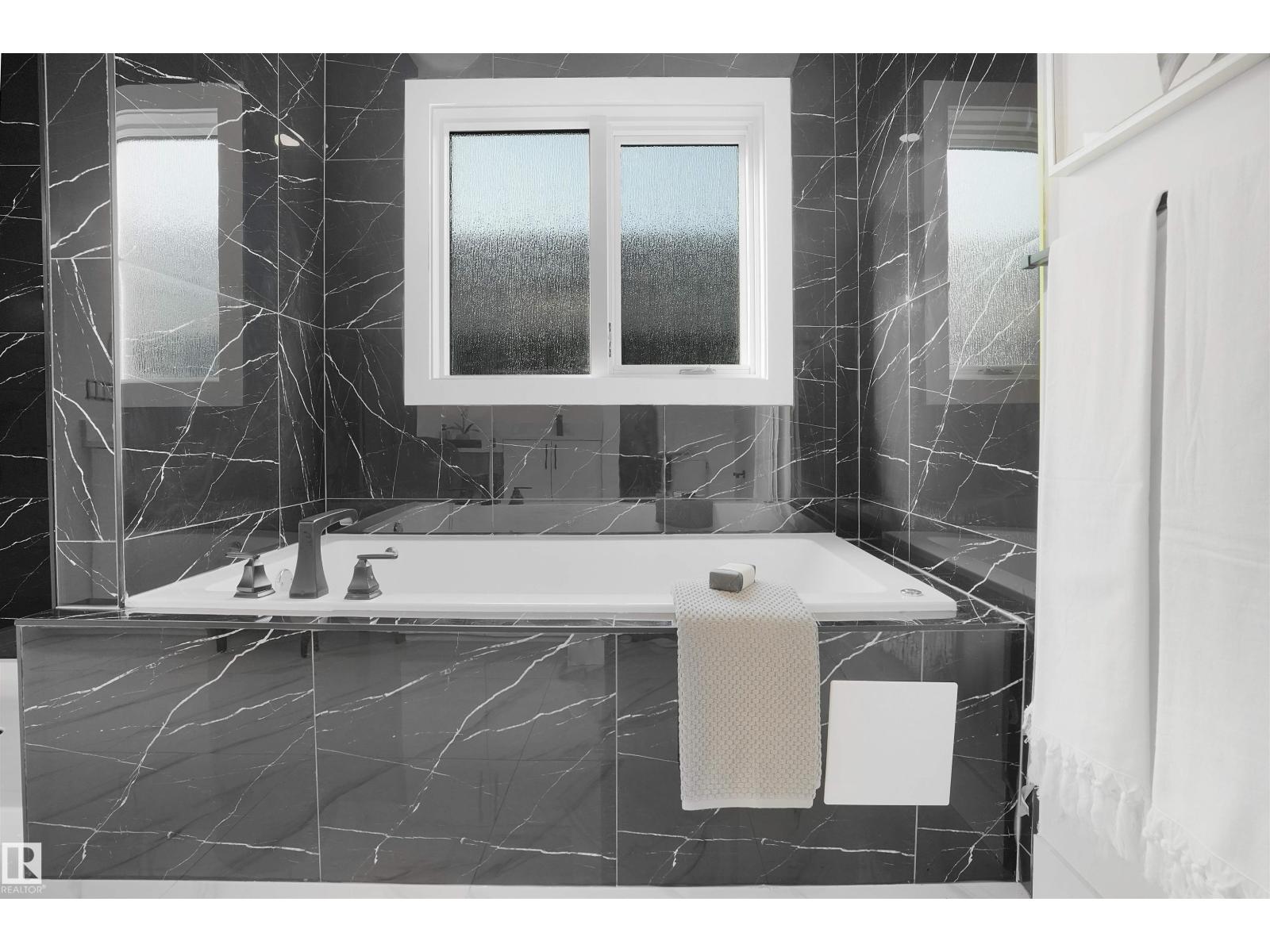 1160 Gyrfalcon Cr Nw, Edmonton, Alberta  T5S 0S1 - Photo 51 - E4464537