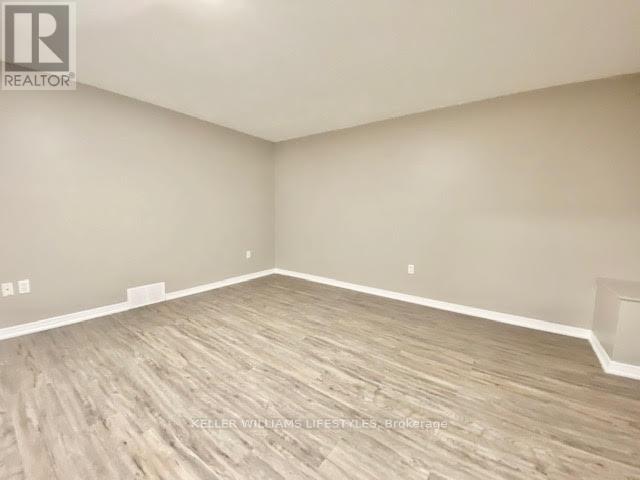 37 - 50 Chapman Court, London North, Ontario N6G 5E1 - Photo 12 - X12503302