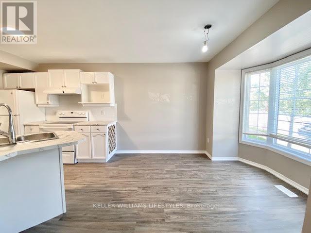 37 - 50 Chapman Court, London North, Ontario N6G 5E1 - Photo 4 - X12503302