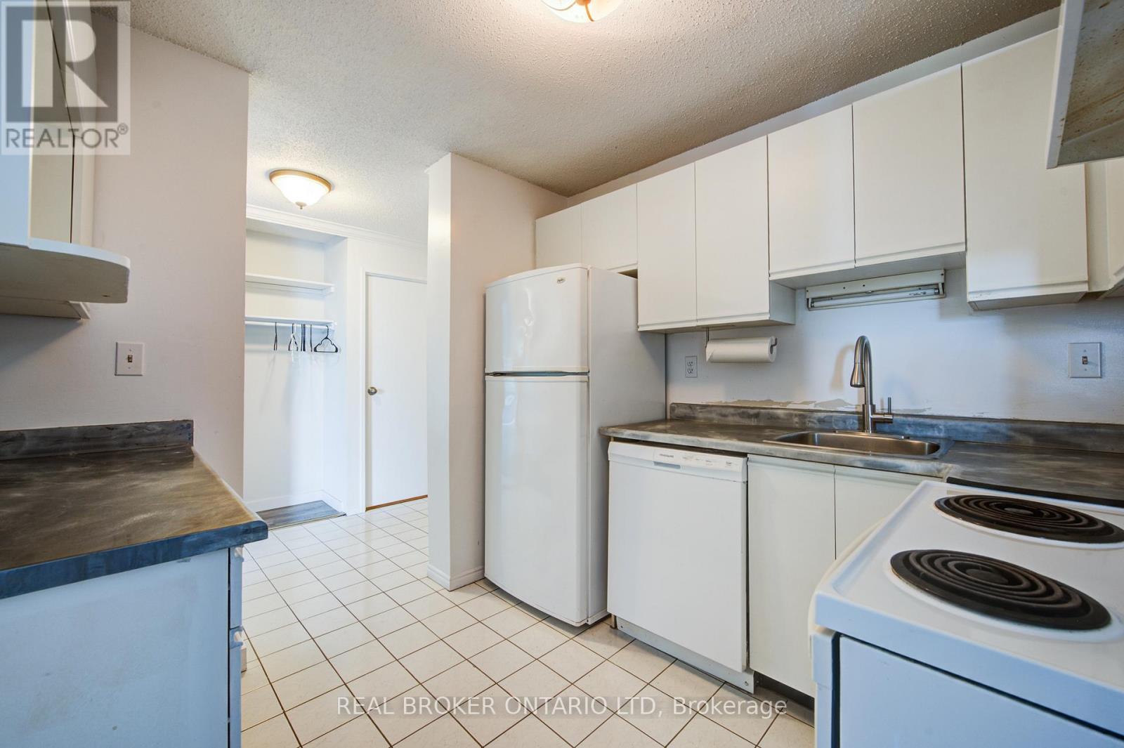 803 - 45 Pond Mills Road, London South, Ontario  N5Z 4W5 - Photo 7 - X12503432