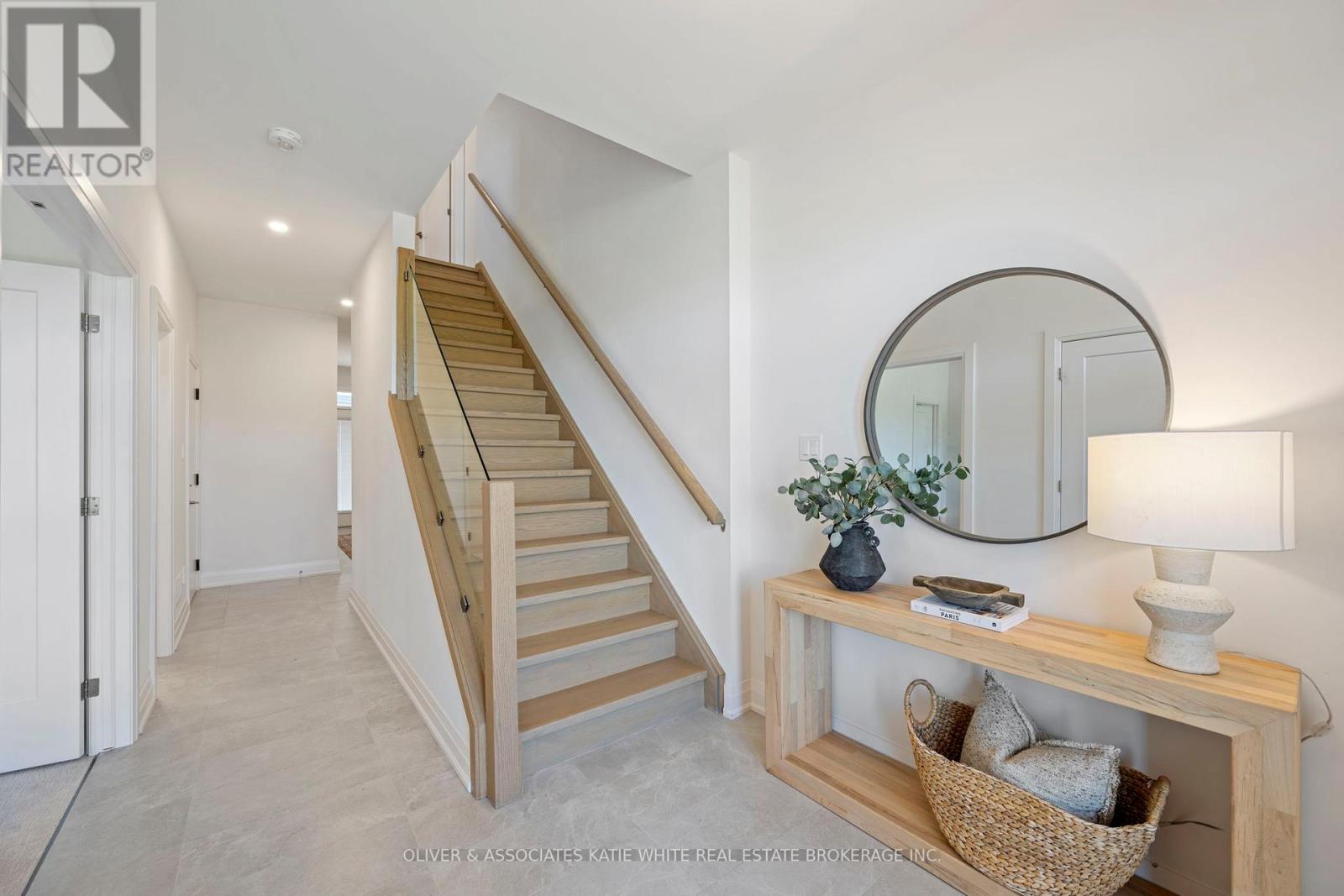 6 - 231 Callaway Road, London North, Ontario  N6G 0M3 - Photo 8 - X12503542