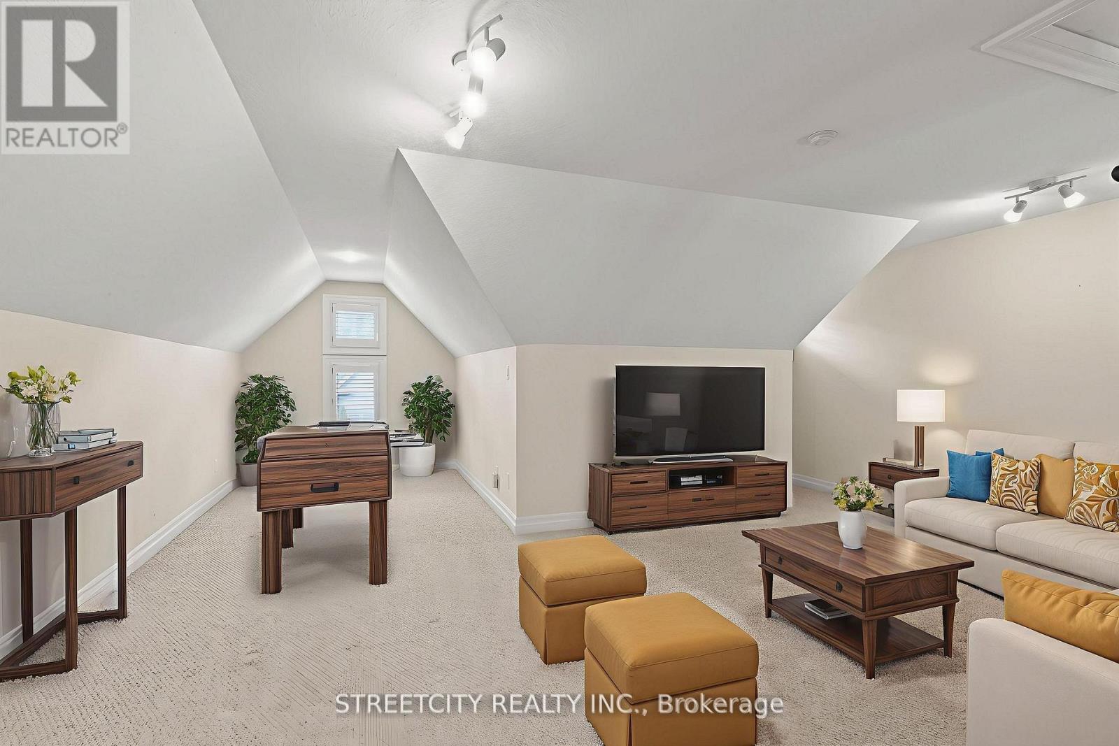 25 - 124 North Centre Road, London North, Ontario N5X 4R3 - Photo 28 - X12503568