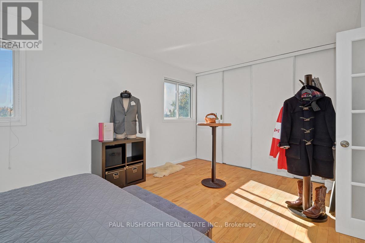 94 Castlegreen Private, Ottawa, Ontario  K1T 3N3 - Photo 14 - X12503524