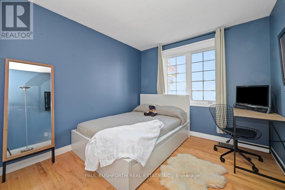 94 Castlegreen Private, Ottawa, Ontario  K1T 3N3 - Photo 16 - X12503524