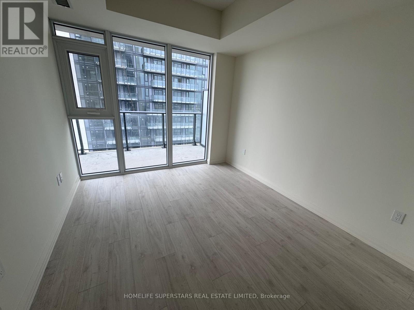 2302 - 8960 Jane Street, Vaughan, Ontario  L4K 0N9 - Photo 4 - N12503120