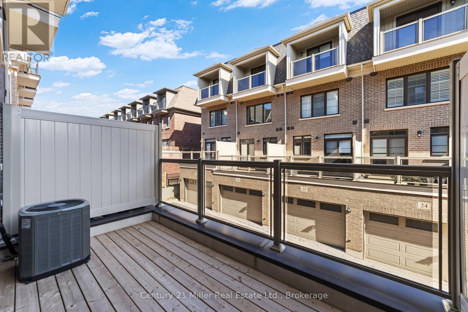 52 - 2150 Trafalgar Road, Oakville, Ontario  L6H 8A5 - Photo 14 - W12503500