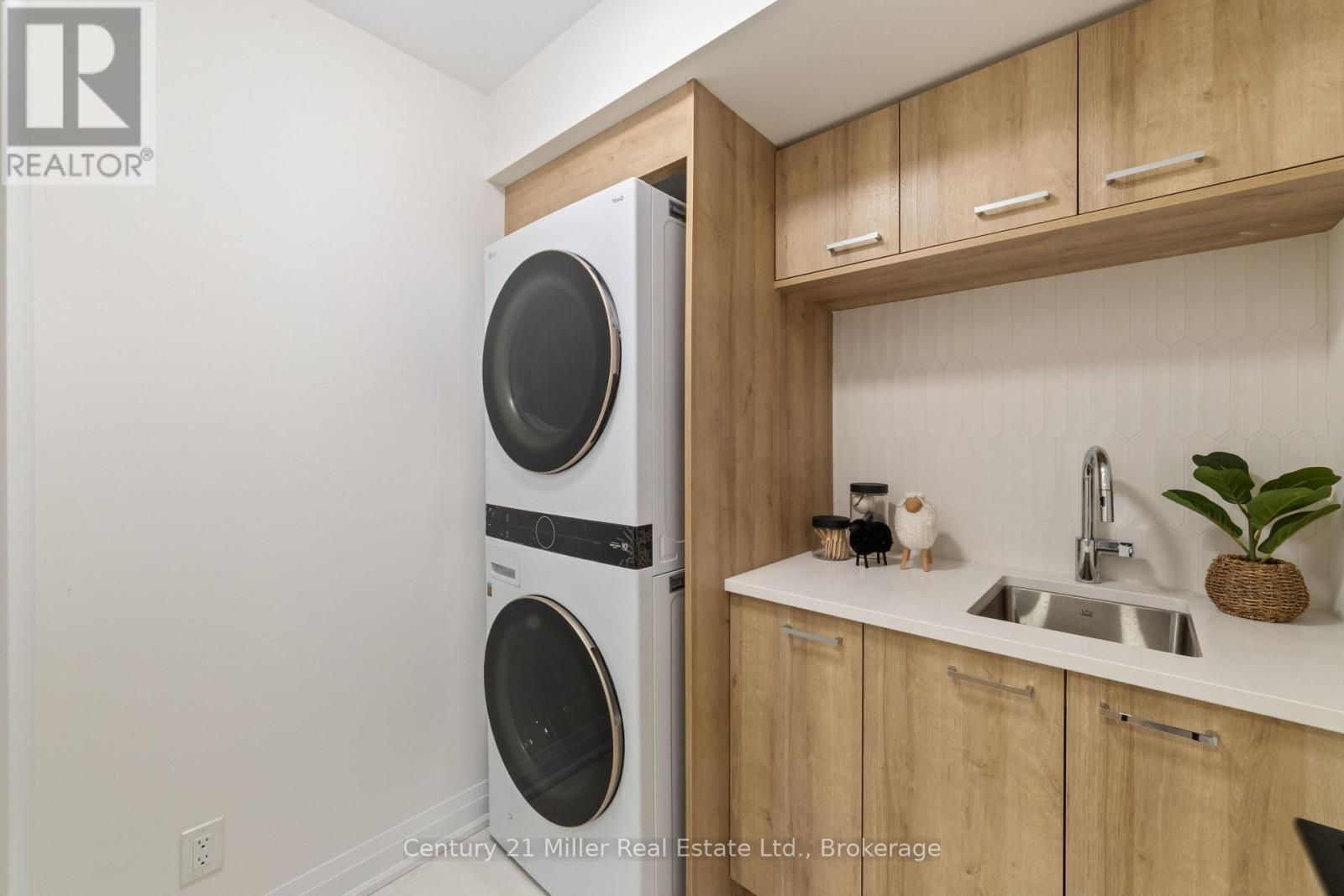 30 - 280 Melody Common, Oakville, Ontario  L6H 8A5 - Photo 18 - W12503522