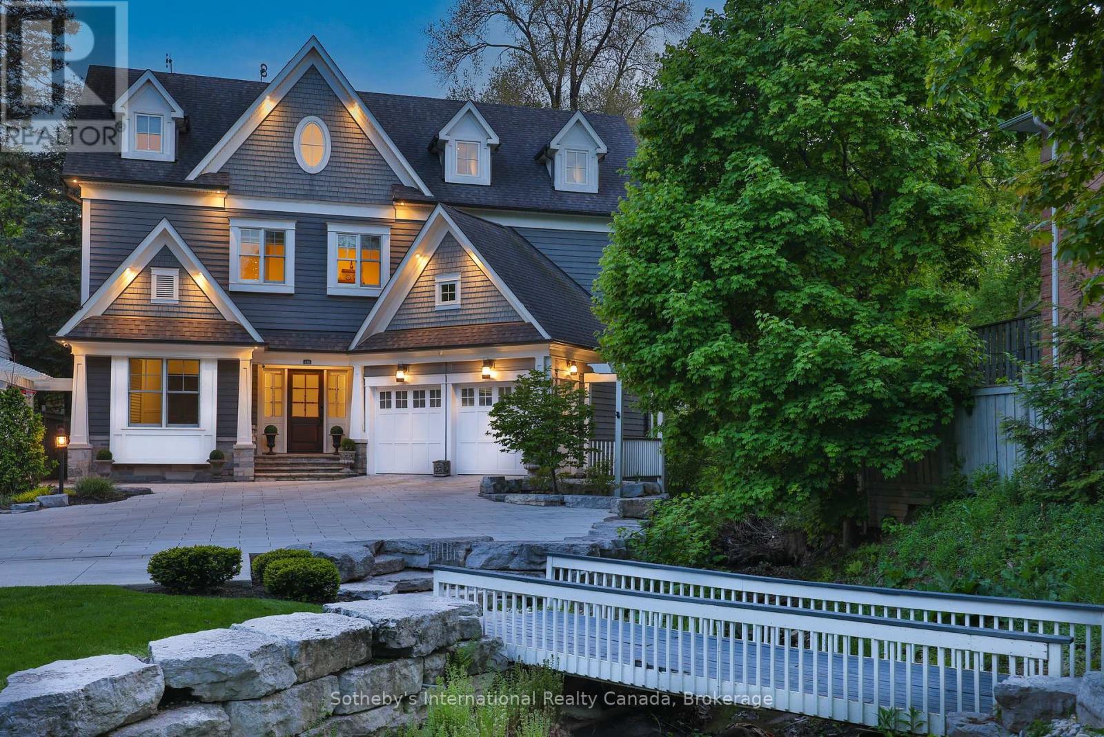 438 FOURTH LINE, Oakville, Ontario