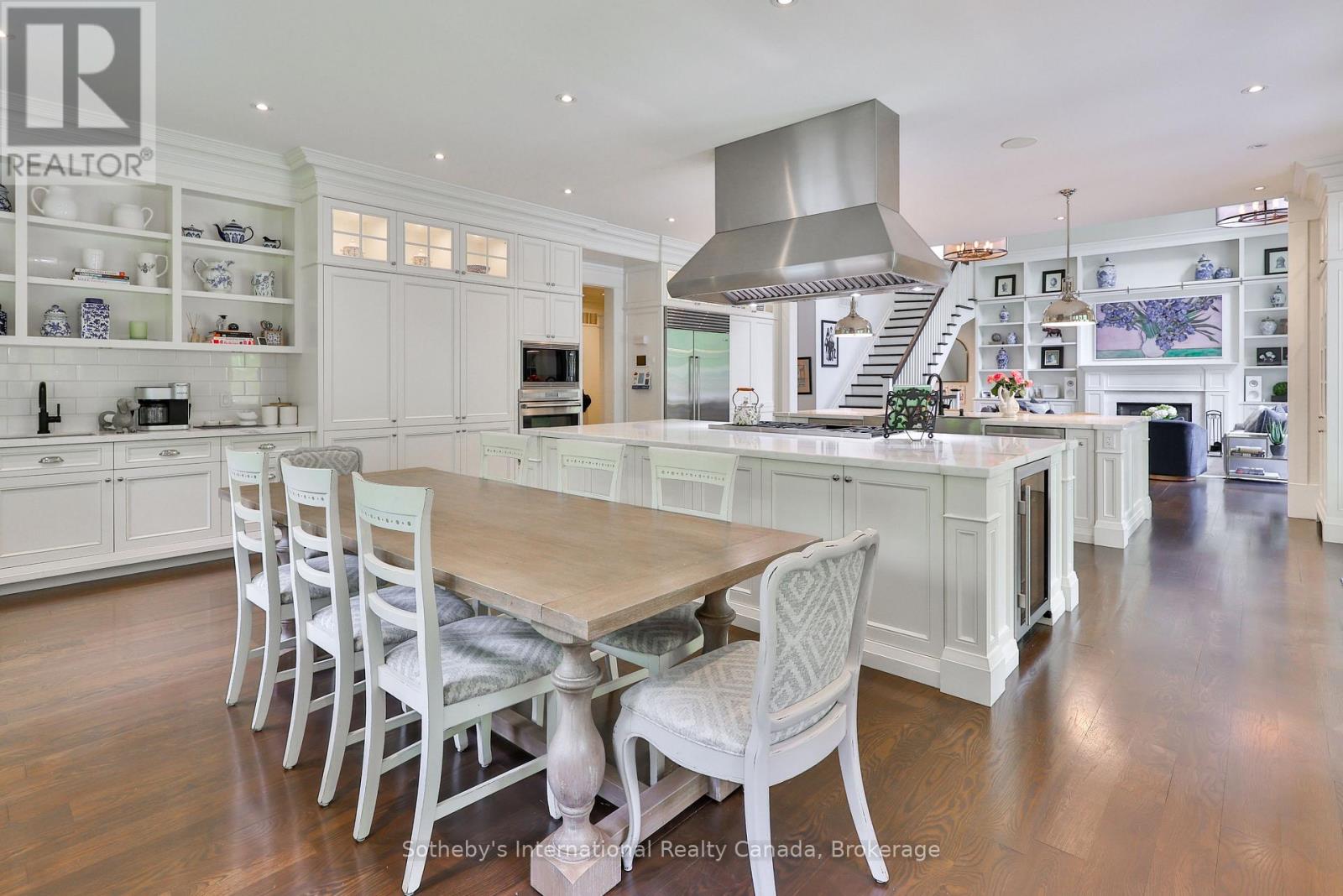 438 Fourth Line, Oakville, Ontario  L6L 5A4 - Photo 14 - W12503592