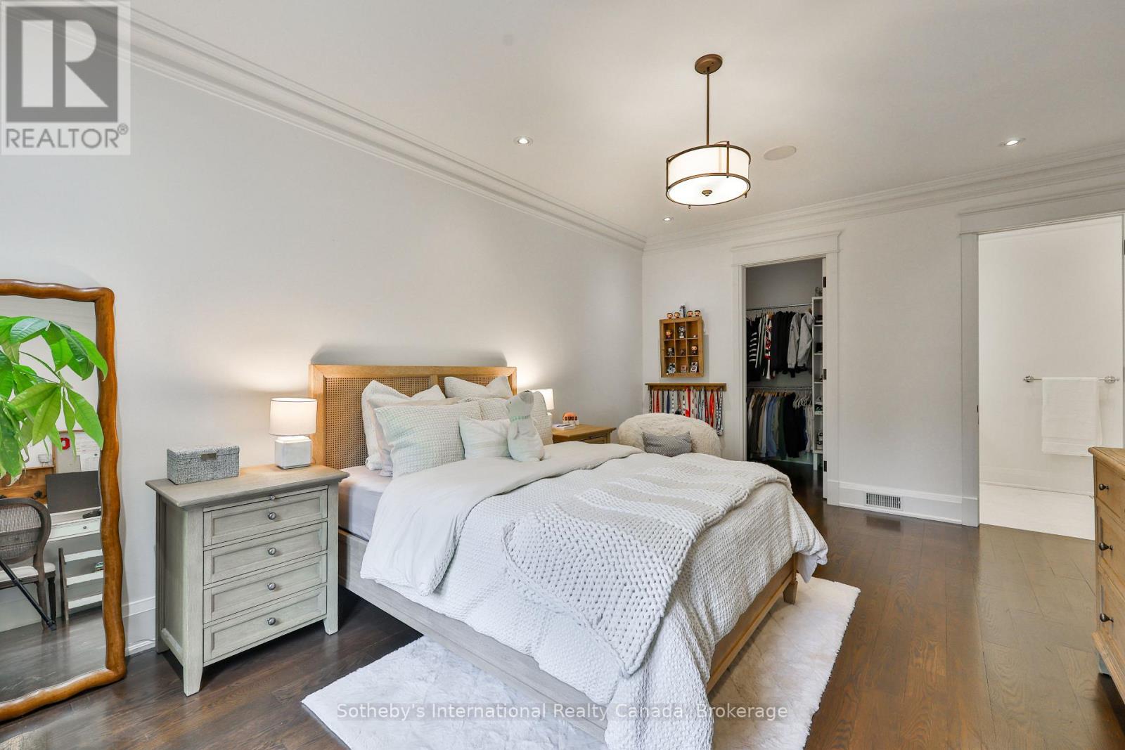 438 Fourth Line, Oakville, Ontario  L6L 5A4 - Photo 26 - W12503592