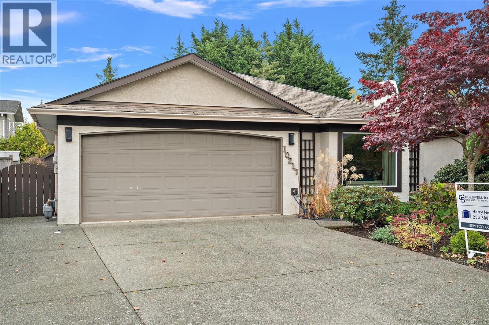 10217 Robinia Pl, Sidney, British Columbia