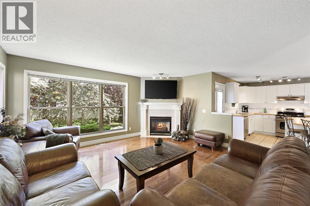 100 Lakeview Cove, Chestermere, Alberta  T1X 1E7 - Photo 11 - A2252642