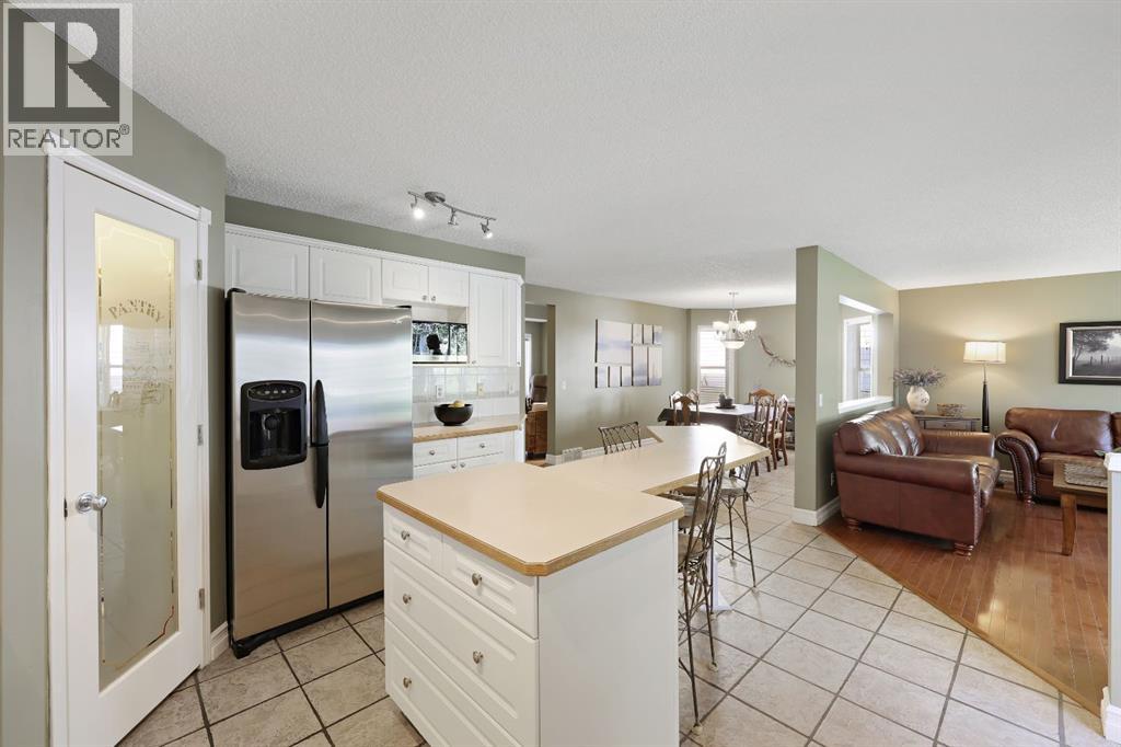 100 Lakeview Cove, Chestermere, Alberta  T1X 1E7 - Photo 17 - A2252642