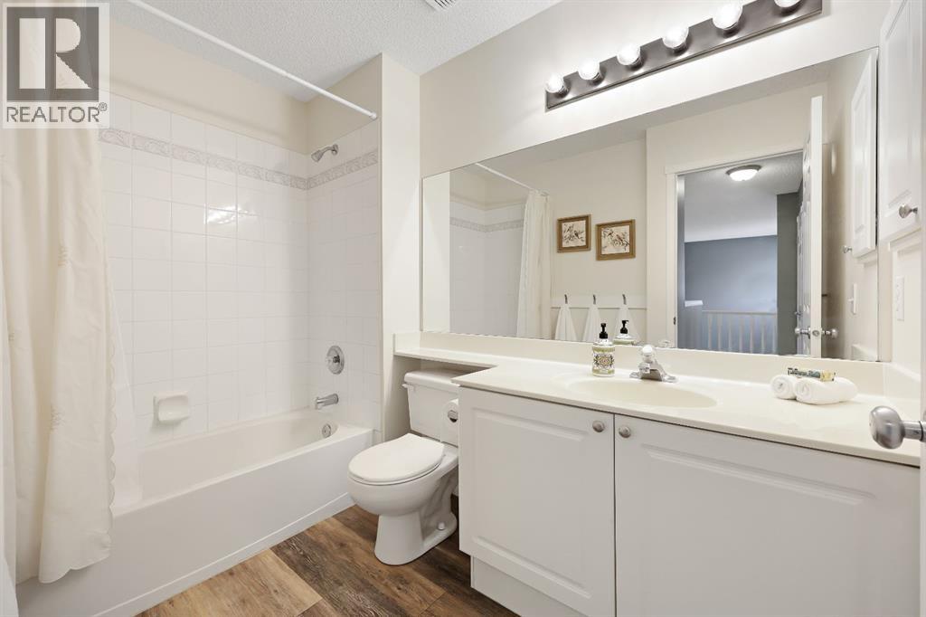 100 Lakeview Cove, Chestermere, Alberta  T1X 1E7 - Photo 35 - A2252642