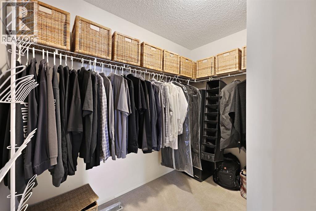 100 Lakeview Cove, Chestermere, Alberta  T1X 1E7 - Photo 32 - A2252642