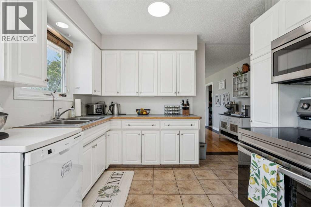 5606 50 Street, Olds, Alberta  T4H 1J1 - Photo 10 - A2253468