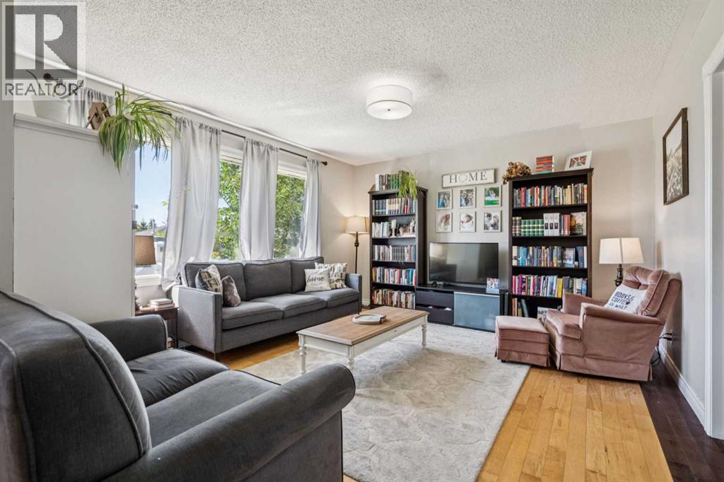 5606 50 Street, Olds, Alberta  T4H 1J1 - Photo 5 - A2253468