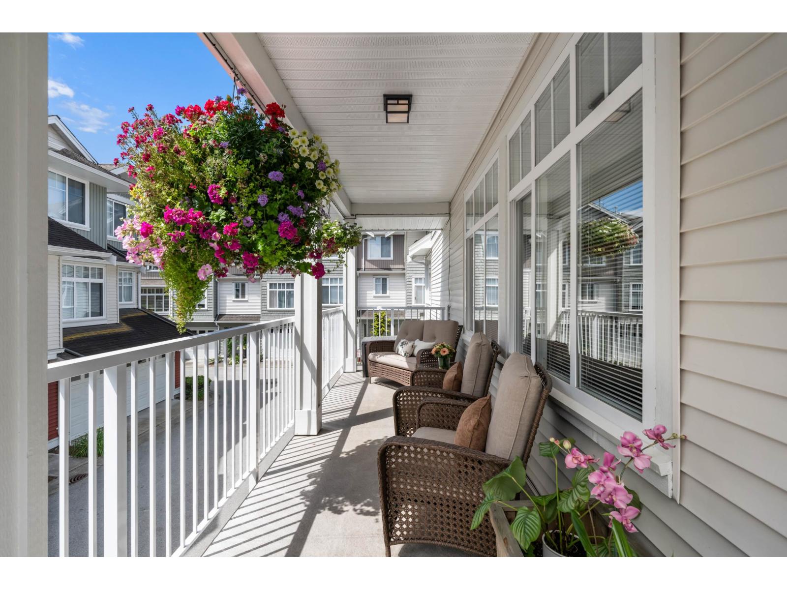 24 19480 66 Avenue, Surrey, British Columbia V4N 5W7 - Photo 1 - R3058509