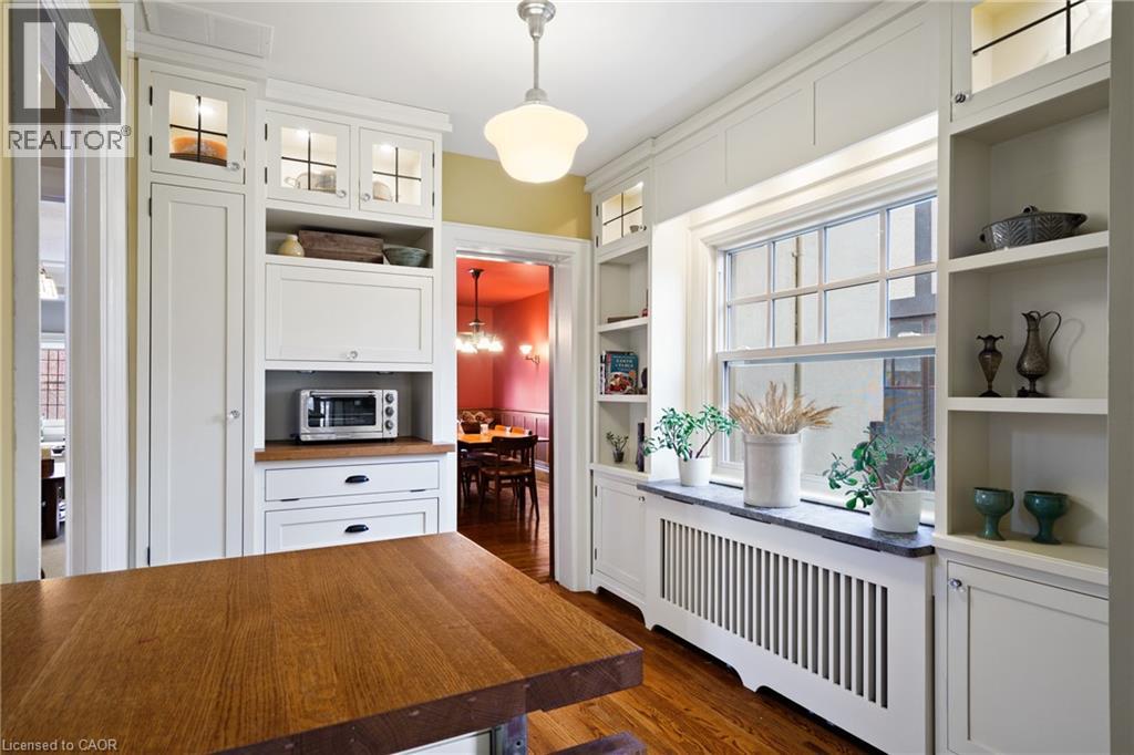 2 Oak Knoll Drive, Hamilton, Ontario  L8S 4C3 - Photo 19 - 40785092