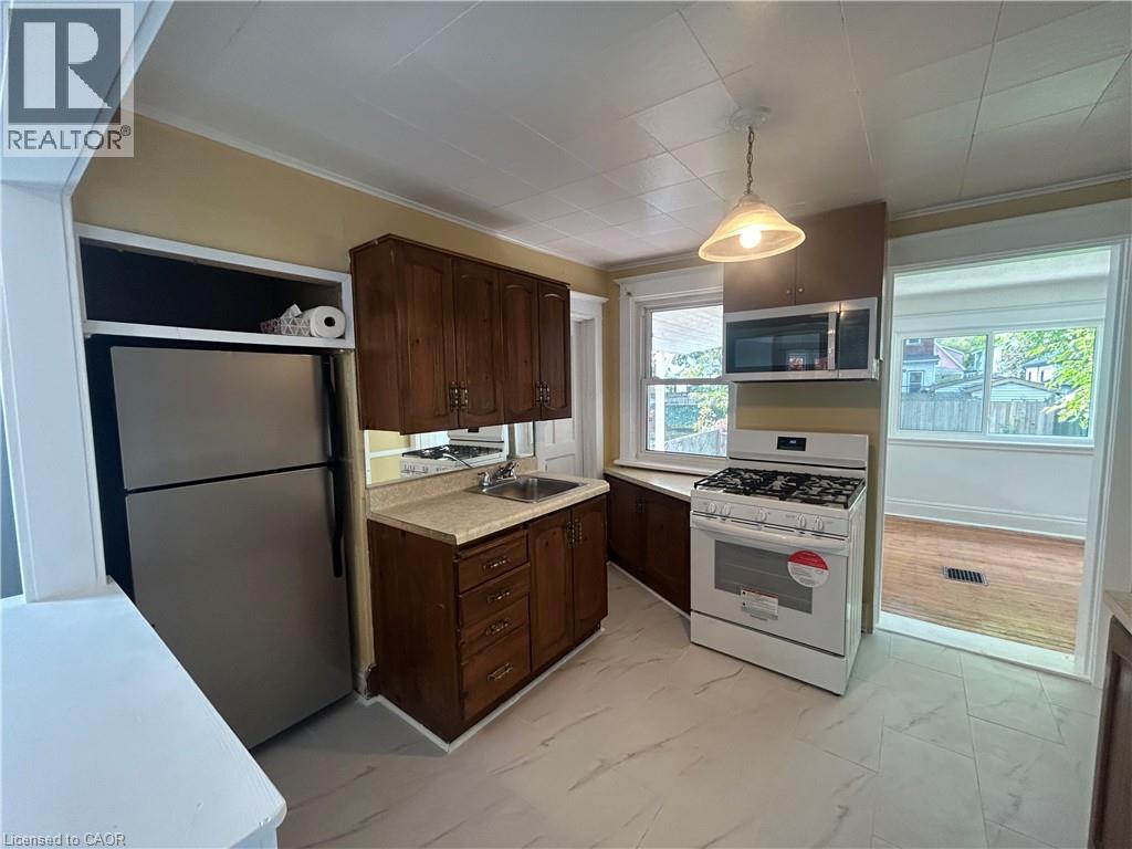 105 Edgemont Street N, Hamilton, Ontario  L8H 4C9 - Photo 14 - 40785056