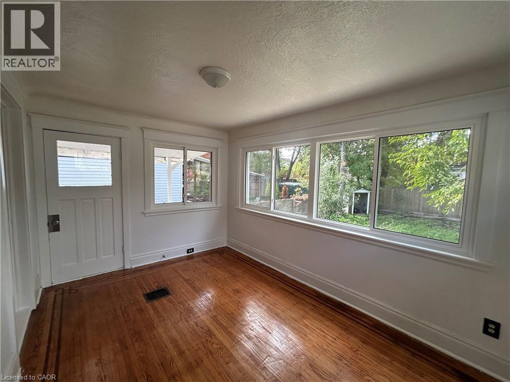 105 Edgemont Street N, Hamilton, Ontario  L8H 4C9 - Photo 19 - 40785056