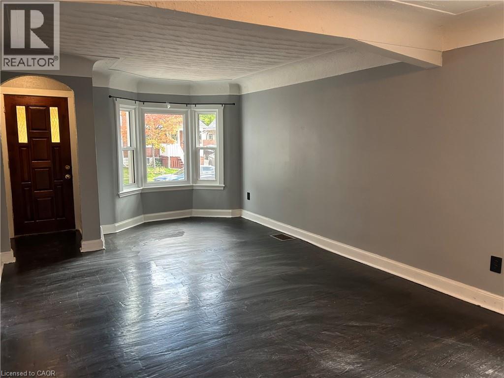 105 Edgemont Street N, Hamilton, Ontario  L8H 4C9 - Photo 5 - 40785056