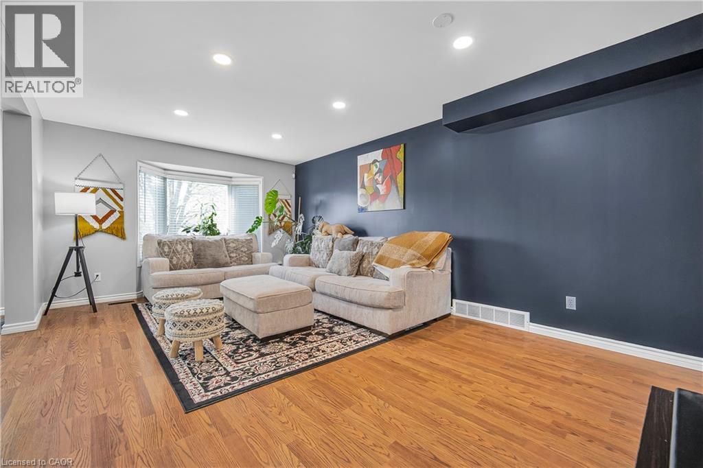 6 Eula White Place, London, Ontario  N5Z 5C2 - Photo 4 - 40785008